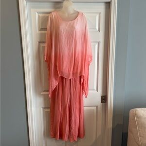 Coral Ombre washable silk pants and top.
